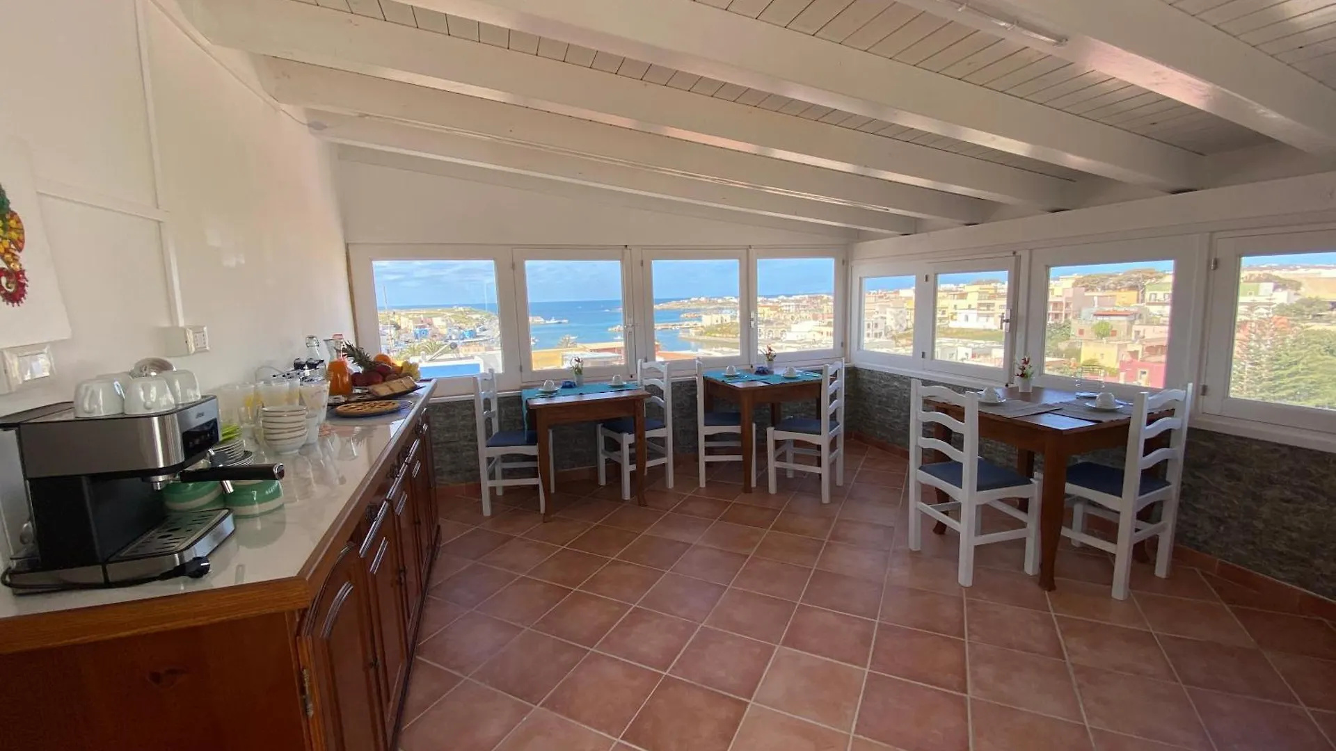 فندق مبيت وإفطار مبيت وإفطار لامبيدوزا L'Olimpo Sul Mare