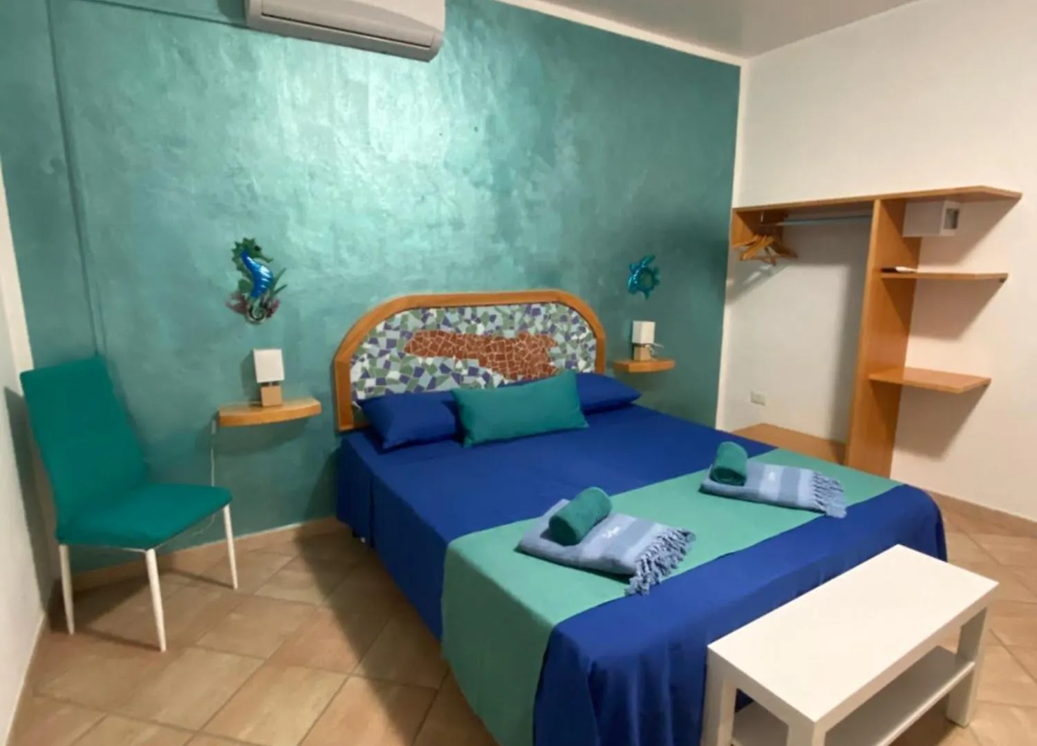 مبيت وإفطار لامبيدوزا L'Olimpo Sul Mare 0*,